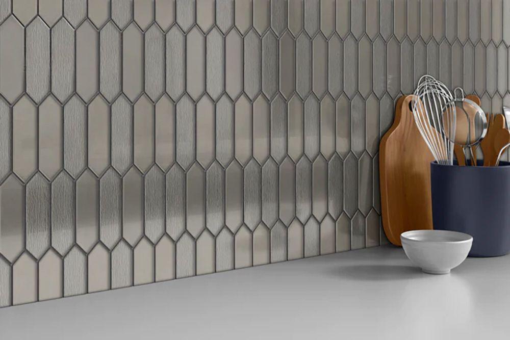 Gray Glass Picket Tile Image
