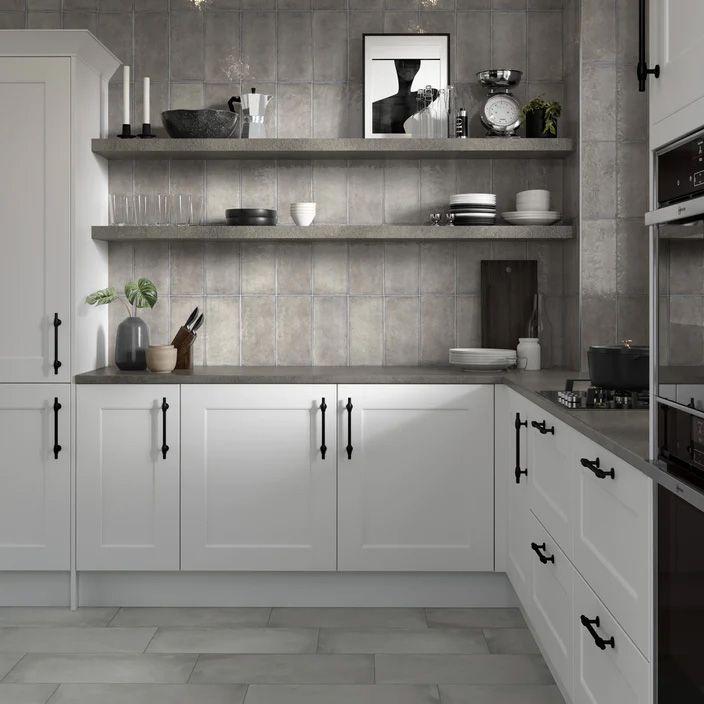 Gris Porcelain Backsplash Tile Image